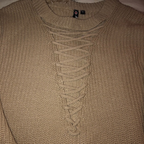 Sweater - Picture 3 of 4